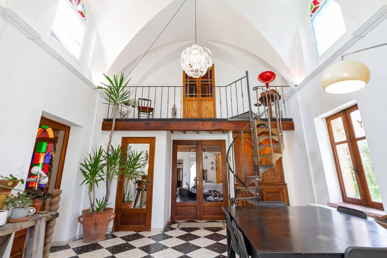 B&B Du Couvent, Vue Chateau Giroussens Franciaország